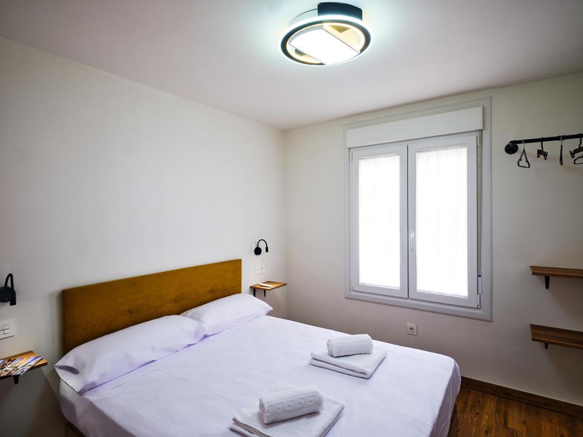 Leo Home- Bright & Centric 3 Bedrooms Apartment With Private Parking Included Málaga Esterno foto