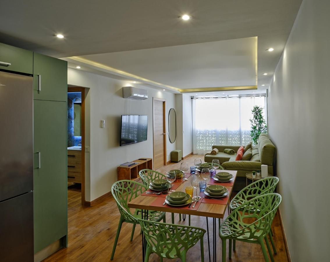 Leo Home- Bright & Centric 3 Bedrooms Apartment With Private Parking Included Málaga Esterno foto
