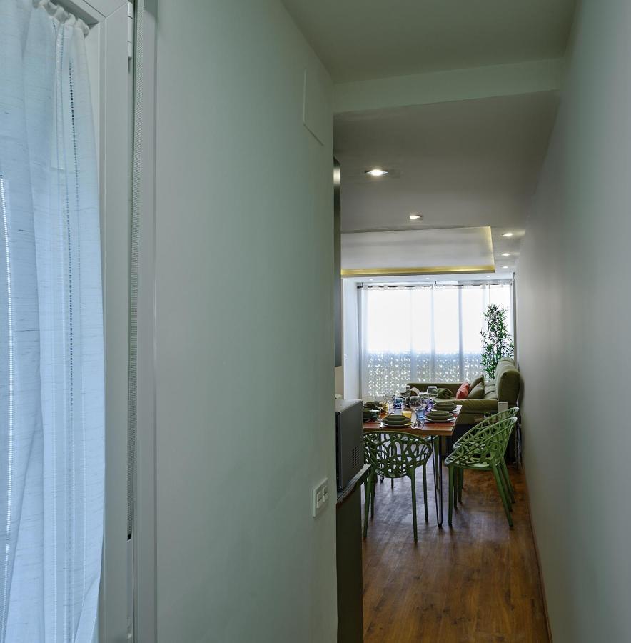 Leo Home- Bright & Centric 3 Bedrooms Apartment With Private Parking Included Málaga Esterno foto